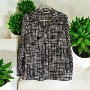 Croft & Barrow Black & White‎ Plaid Button-Up Long Sleeve Stretch Top - M